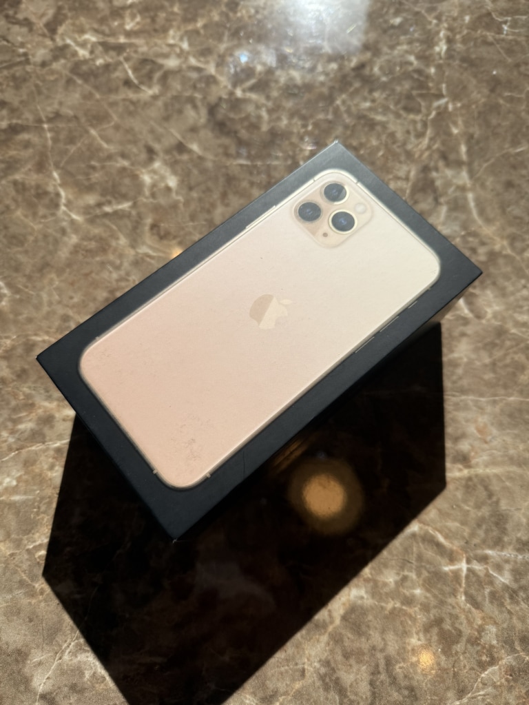 Apple iPhone11Pro 64GB ゴールド MWC52J/A