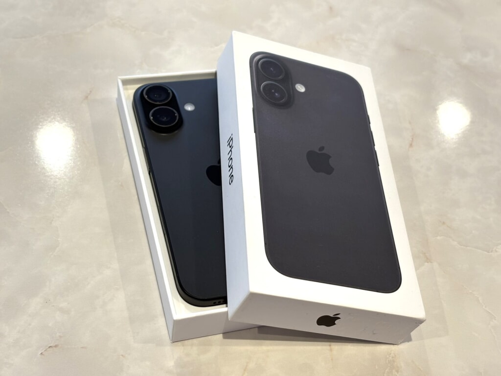 SIMロック解除(docomo) iPhone16 128GB ブラック MYDQ3J/A