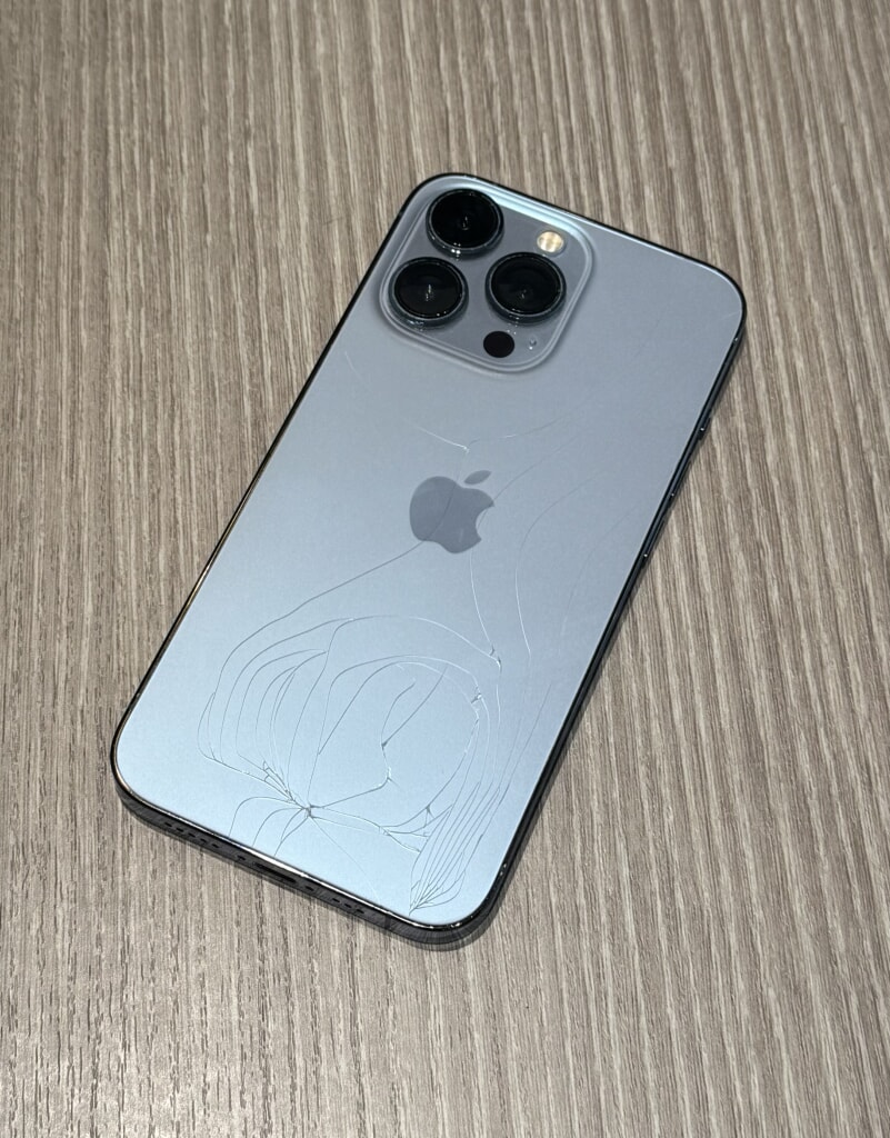 SIMロック解除(au) iPhone13Pro 256GB シエラブルー MLUU3J/A