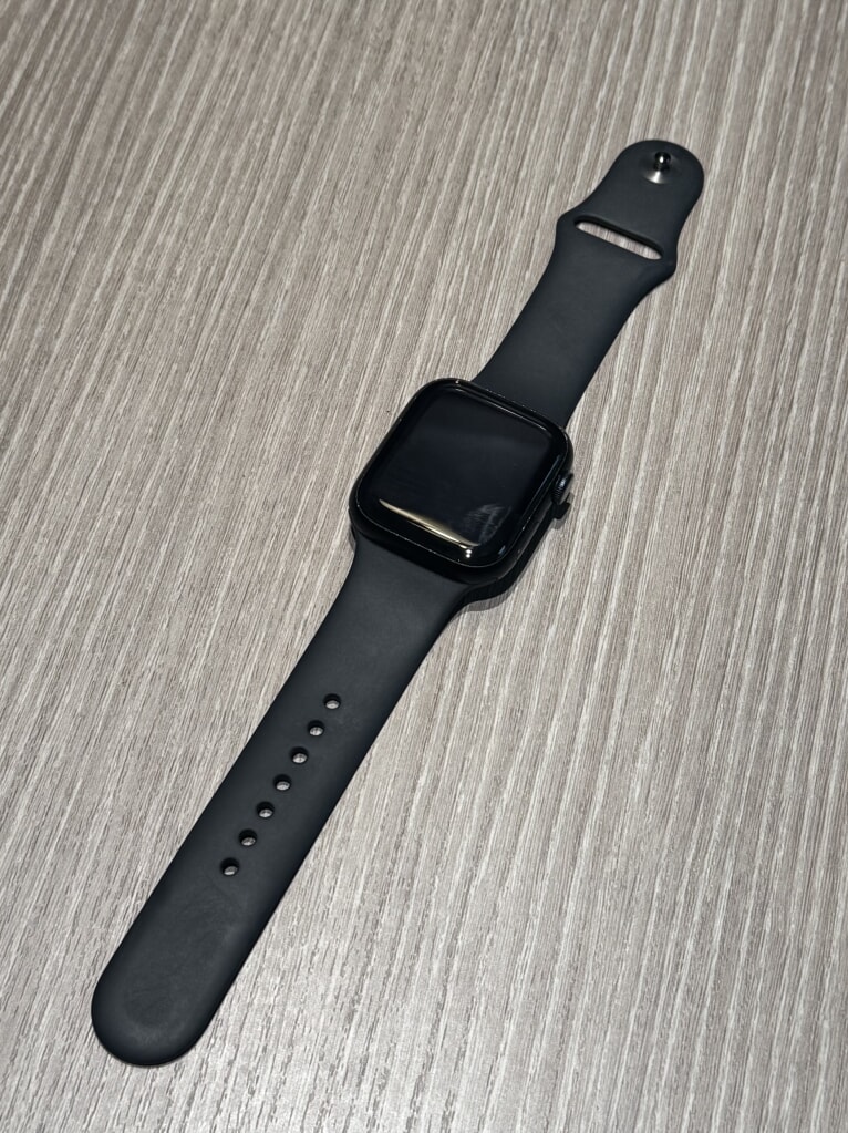Apple Watch Series8 GPSモデル 45mm ミッドナイトスポーツバンド MNP13J/A