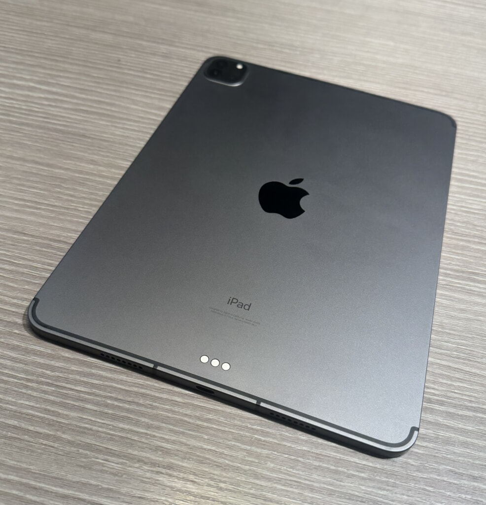 SIMロック解除（au）iPadPro 11インチ 第3世代 128GB スペースグレイ MHW53J/A