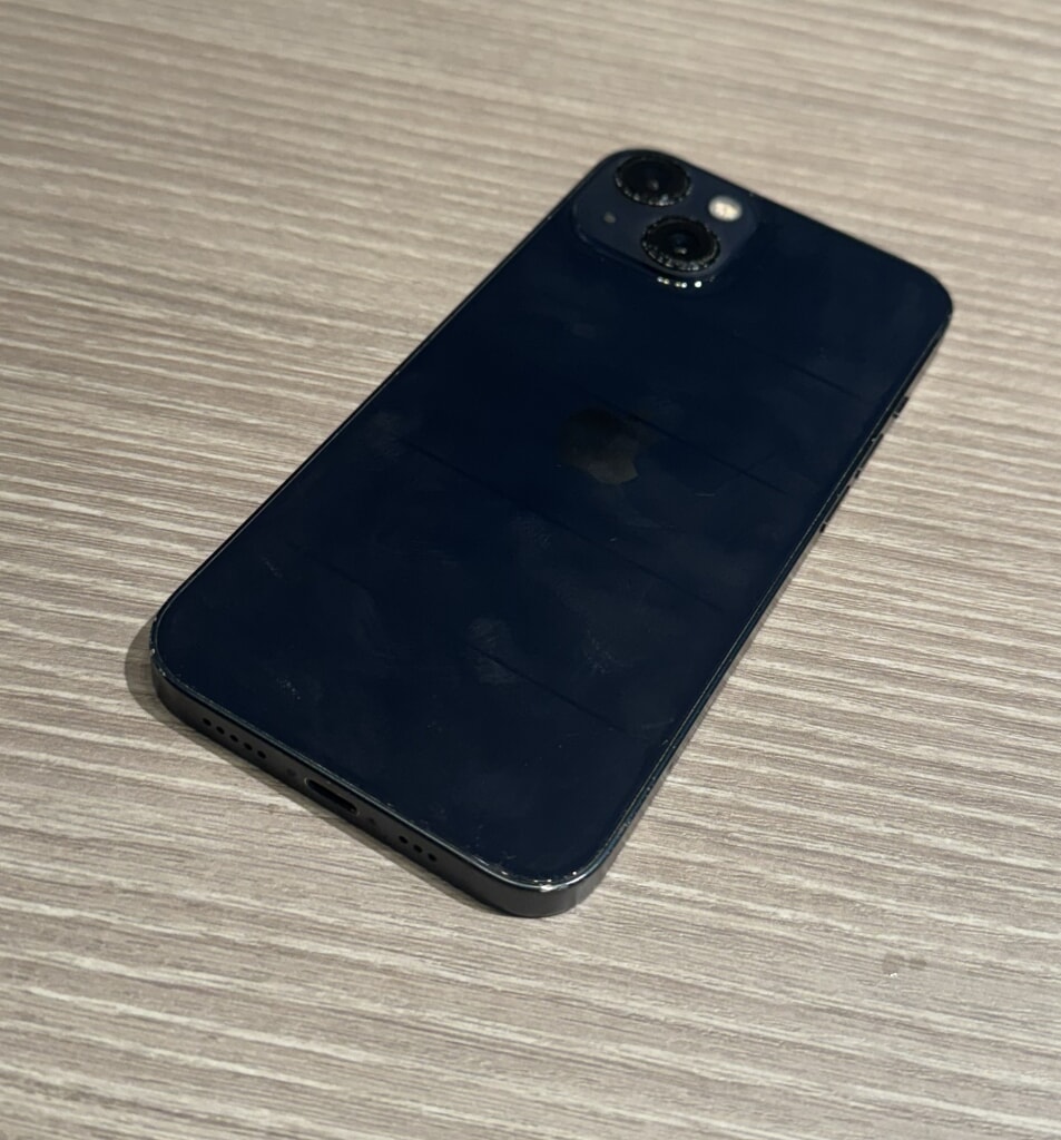 Apple iPhone13 128GB ミッドナイト MLNC3J/A