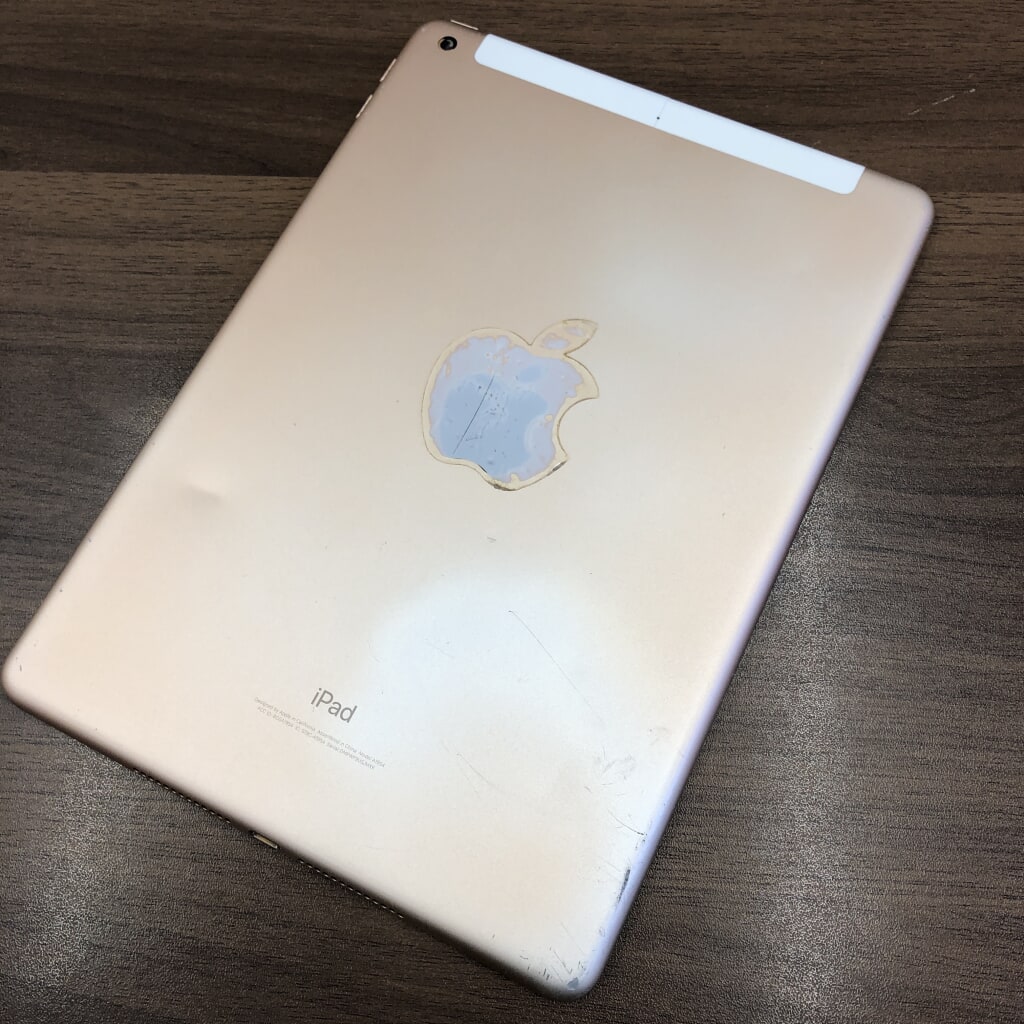 iPad 第6世代 128GB Wi-Fi＋cellular ゴールド MRM22J/A