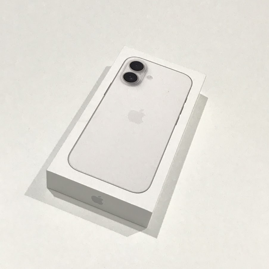 Apple iPhone 17 Smartphone, 256 GB, White - Worldshop 【香港版 