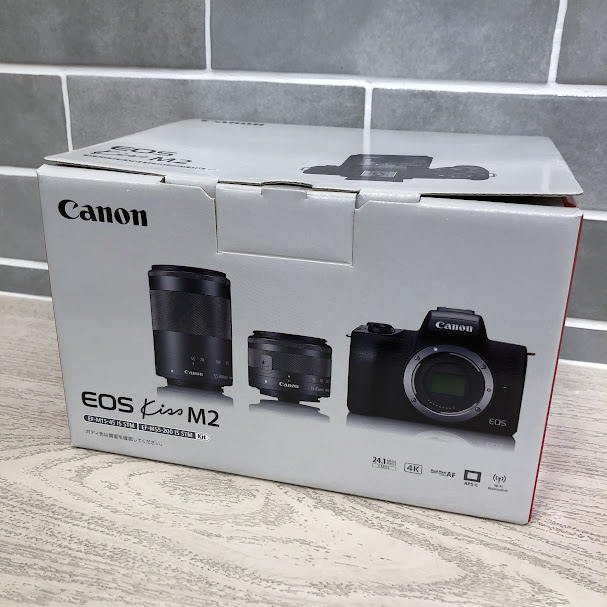 キャノン EOS Kiss M2 ダブルズームキット ブラック