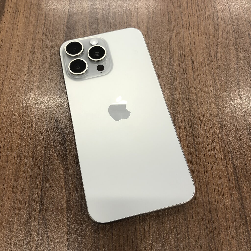 国内版SIMフリー iPhone15ProMax 256GB ナチュラルチタニウム MU6R3J/A