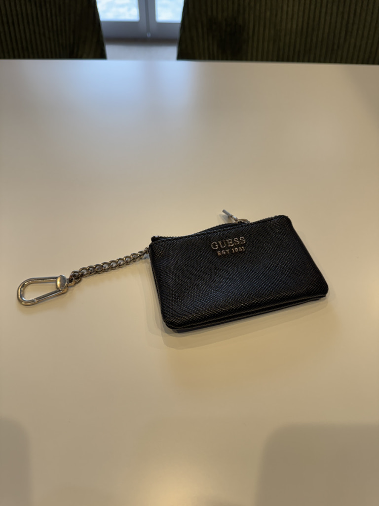 GUESS/ゲス コインケースコイン入れ