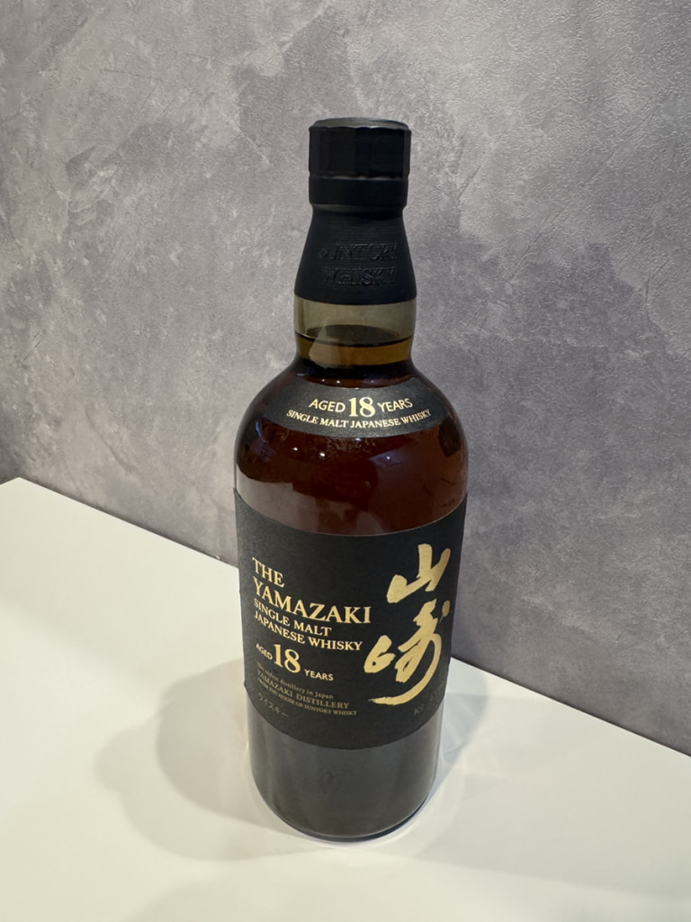 サントリー シングルモルト ウイスキー 山崎18年 700ml/43度/瓶