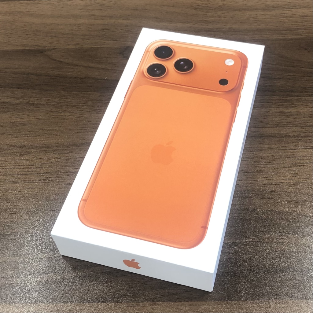 Softbank/SIMロック解除 iPhone17ProMax 256GB コズミックオレンジ MFY94J/A