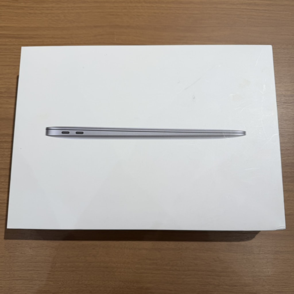 Apple MacBook Air 13インチ M1 2020 16GB 256GB A2337