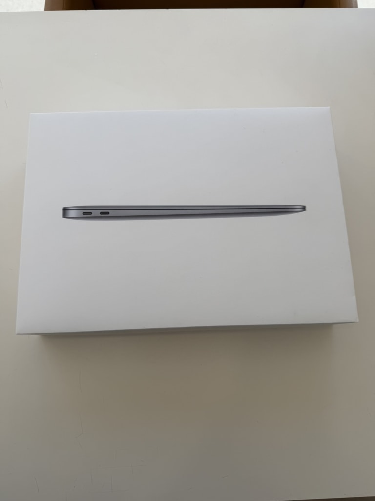 MacBookAir 13インチ 2020 M1 8GB 256GB スペースグレイ MGN63J/A