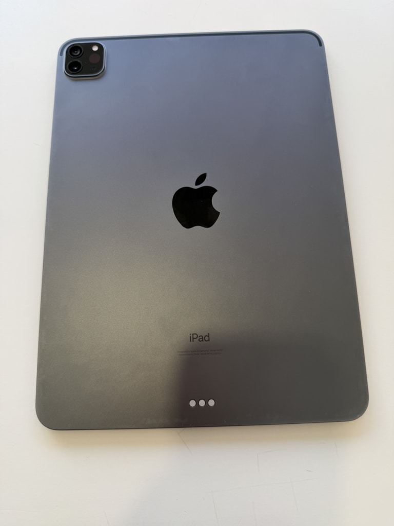 iPad Pro 11インチ 第3世代 Wi-Fiモデル 256GB スペースグレイ MHQU3J/A