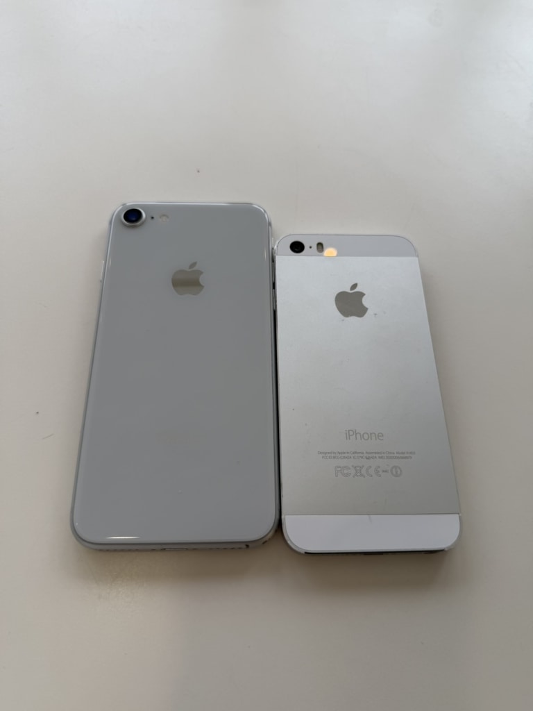 iPhone5s/iPhone8