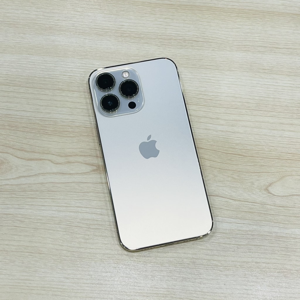 SIMロック解除(Softbank) iPhone14 Pro Max 256GB シルバー NQ9C3J/A