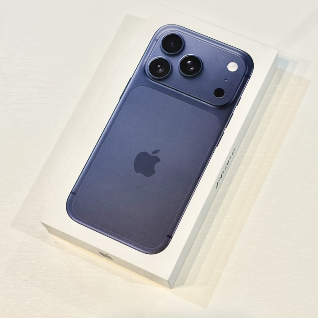 Softbank版SIMフリー iPhone17 Pro 512GB ディープブルー MG8C4J/A