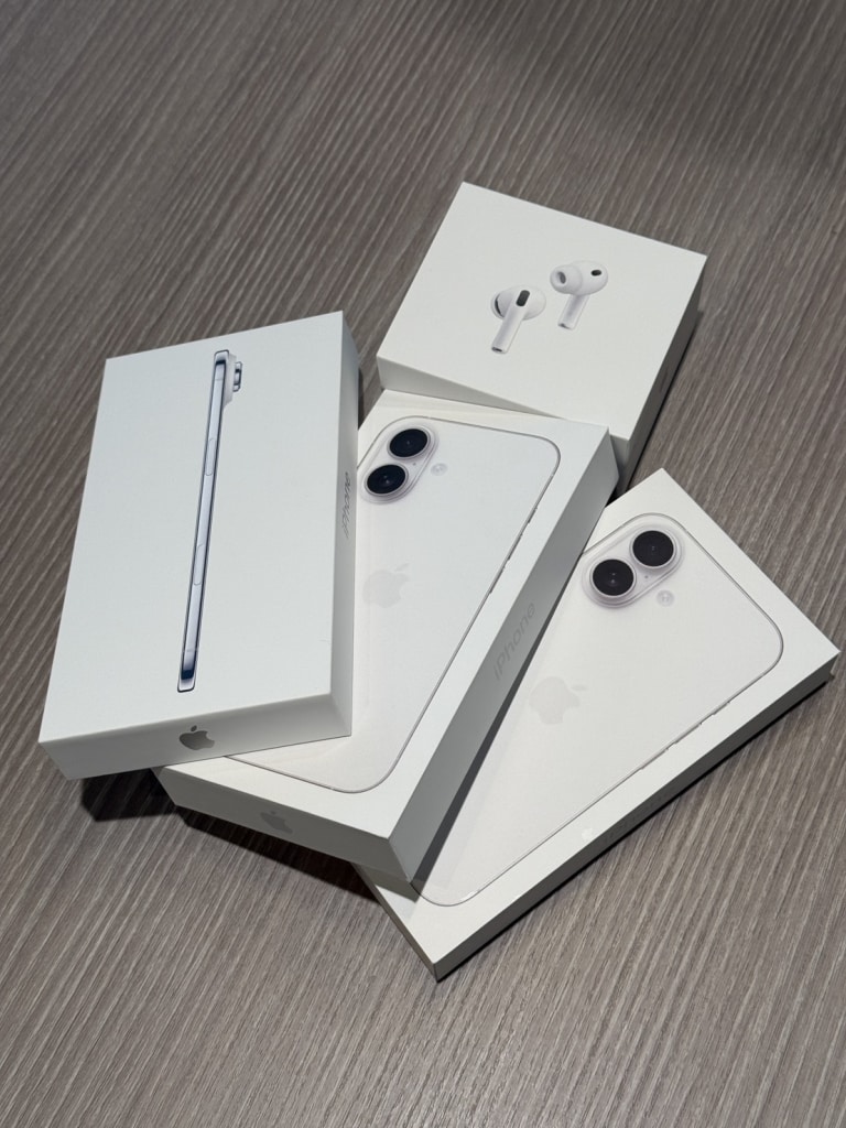 iPhone Air 256GB, iPhone17 512GB ×2, AirPods Pro3