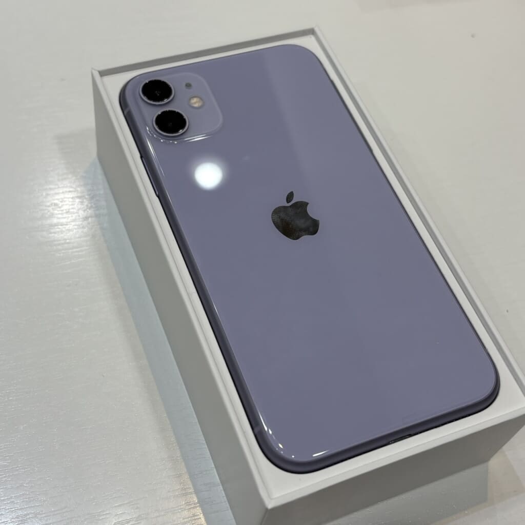 au/SIMロック解除 iPhone11 64GB パープル MWLX2J/A