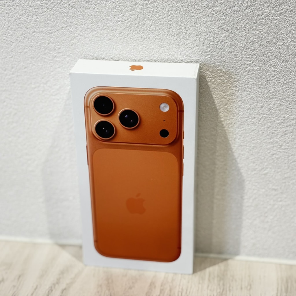 SIMロック解除(docomo) iPhone17 Pro 256GB コズミックオレンジ MG864J/A