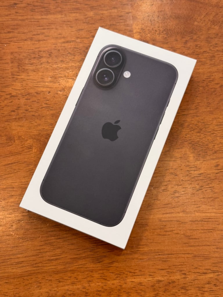 Apple iPhone16 128GB ブラック MYDQ3J/A