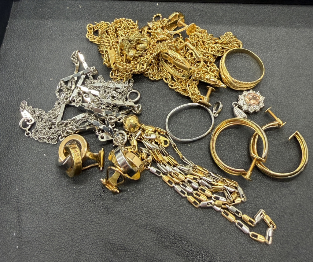 貴金属アクセサリー K18 Pt900 まとめ