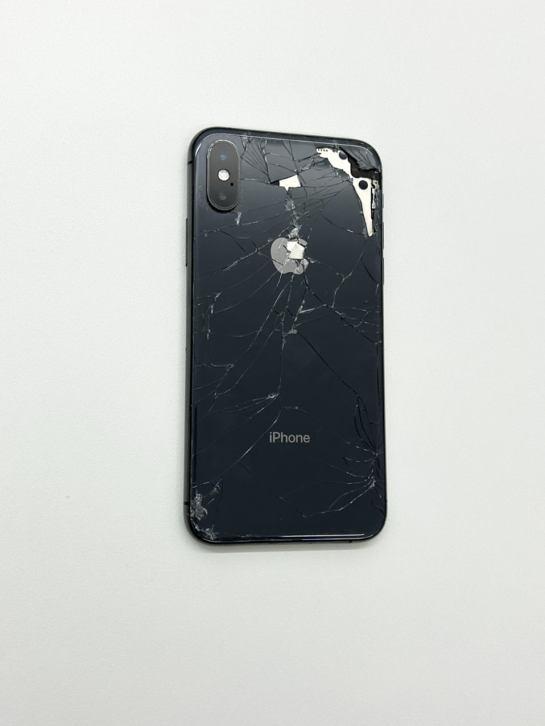 国内版SIMフリー iPhoneXS 64GB スペースグレイ MTAW2J/A