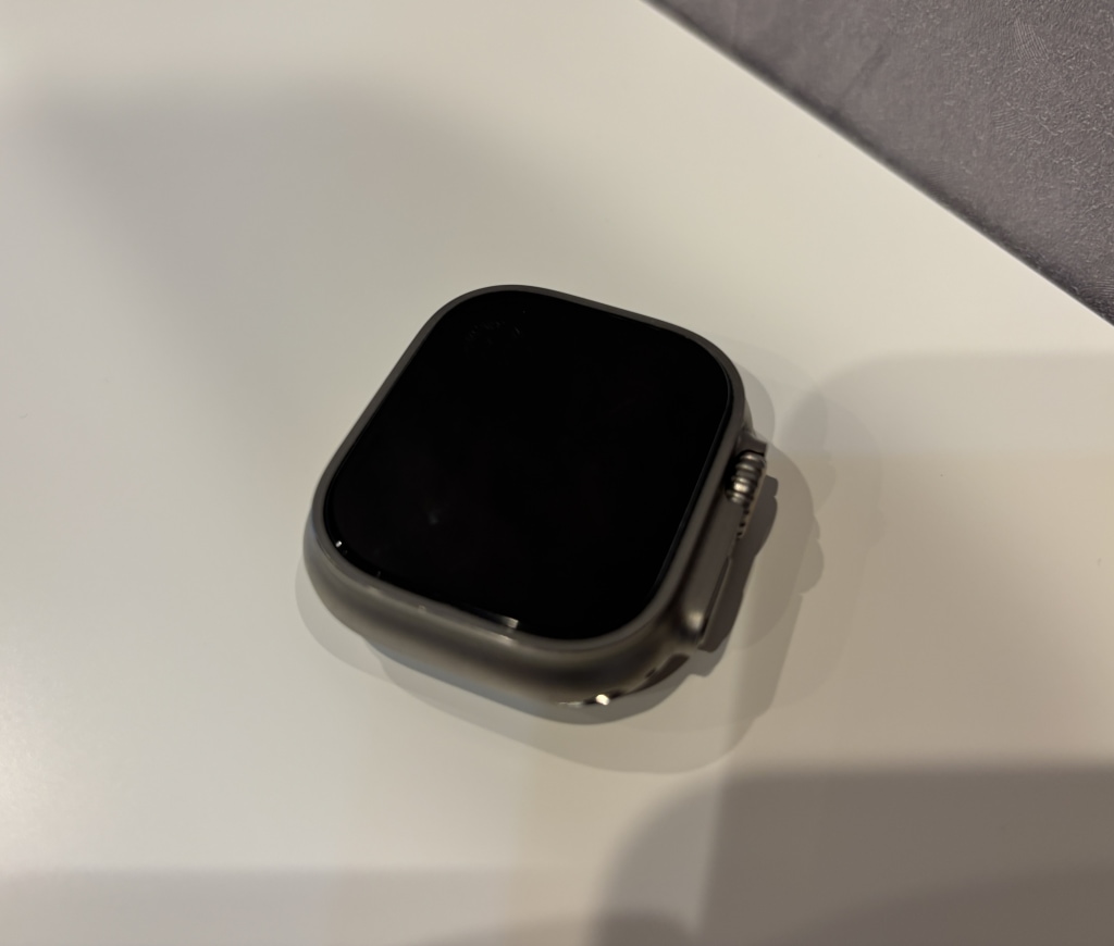 AppleWatch Ultra GPS+Cellularモデル 49mm MQFK3J/A