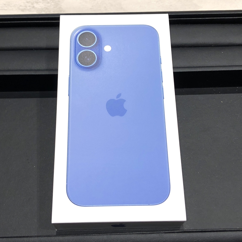 SIMロック解除(au) iPhone16 128GB ウルトラマリン MYDU3J/A