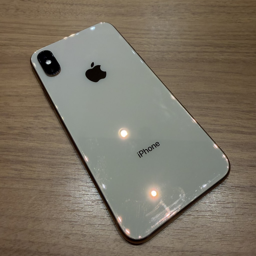 国内版SIMフリー iPhoneXs 512GB ゴールド NTE52J/A