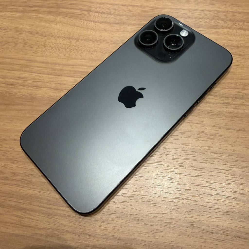 国内版SIMフリー iPhone15ProMax 512GB ブラックチタニウム MU6U3J/A