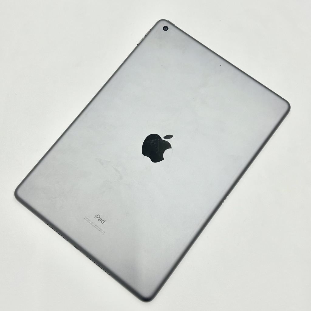 Apple iPad 第7世代 128GB Wi-Fiモデル スペースグレイ MW772J/A