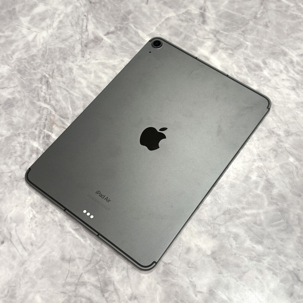 Apple iPad Air 10.9インチ 第5世代 Wi-Fi+Cellular 256GB MM713J/A