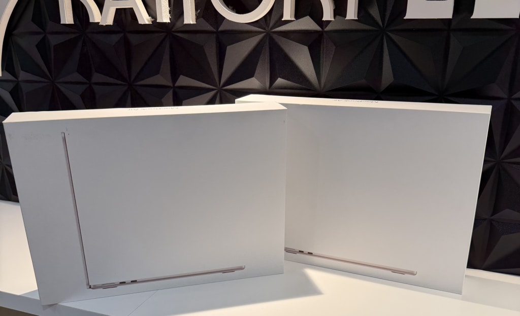 MacBook Air 2025 M4 13インチ 16GB 256GB MW0Y3J/A まとめ