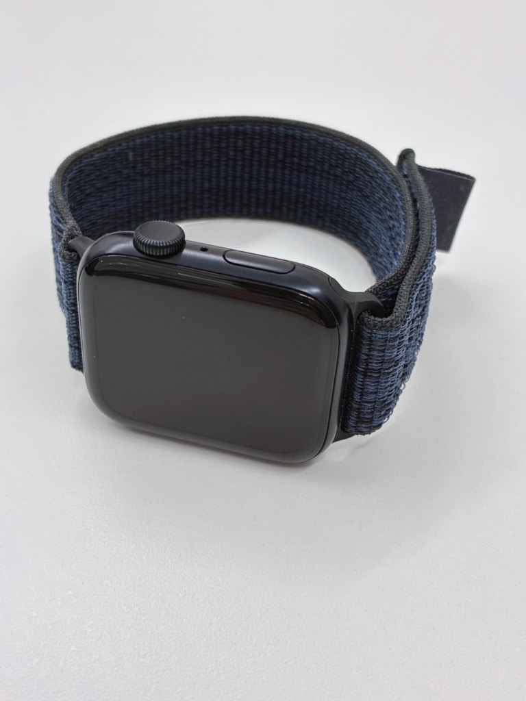 Apple Watch SE 第2世代 GPSモデル 44mm ミッドナイトアルミニウムケース MNK03J/A