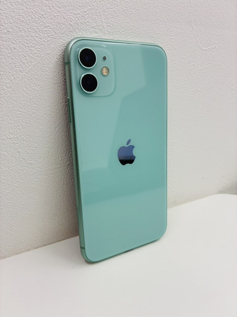 SIMロック解除(Softbank) iPhone11 64GB グリーン MWLY2J/A