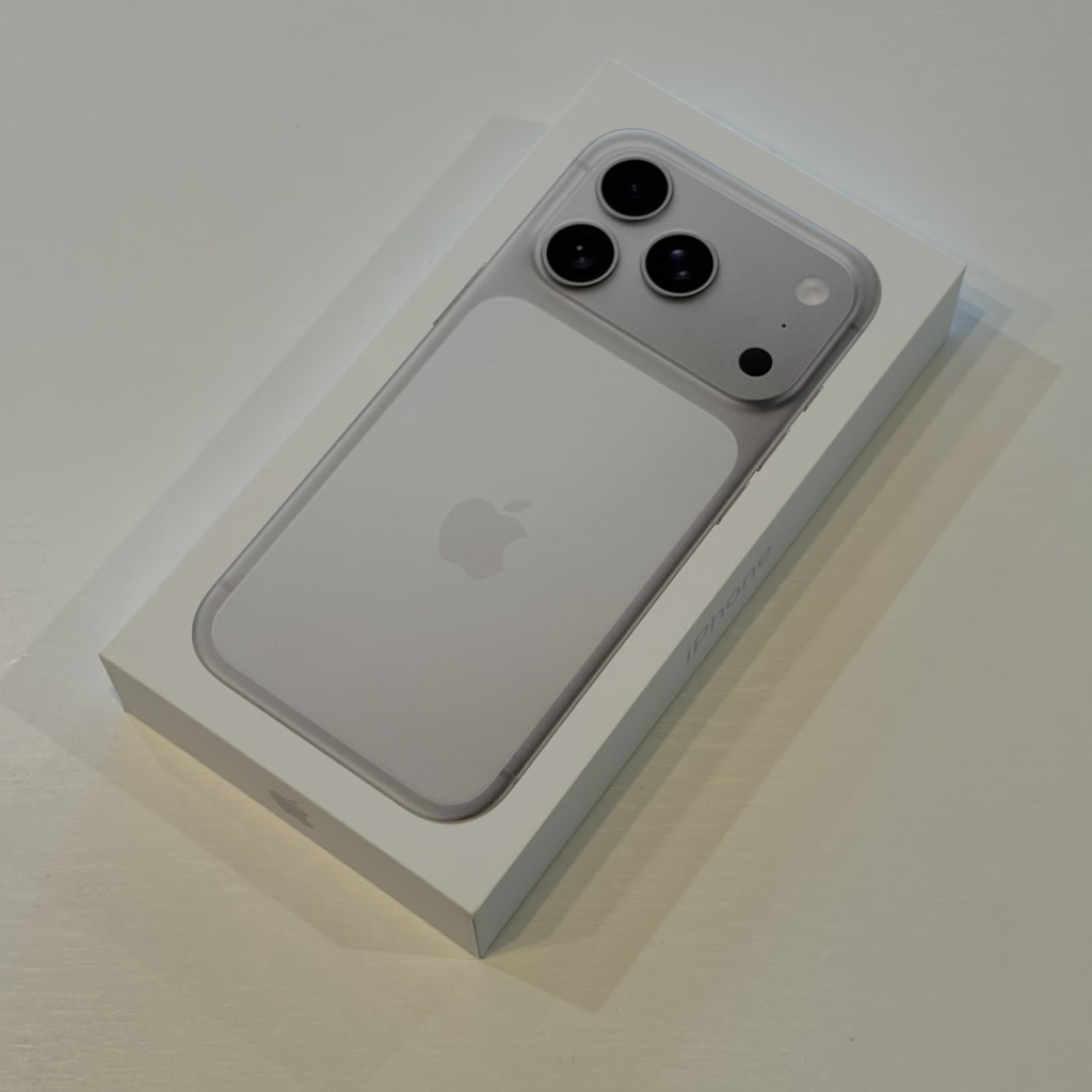 SIMロック解除(Softbank) iPhone17 Pro 256GB シルバー MG854J/A