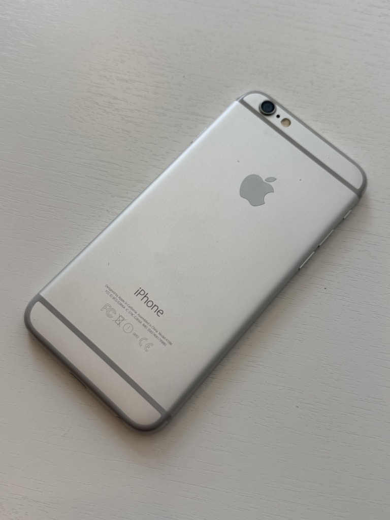 iPhone6 64GB シルバー MG4H2J/A