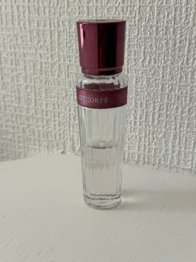 デコルテ 香水 15ml