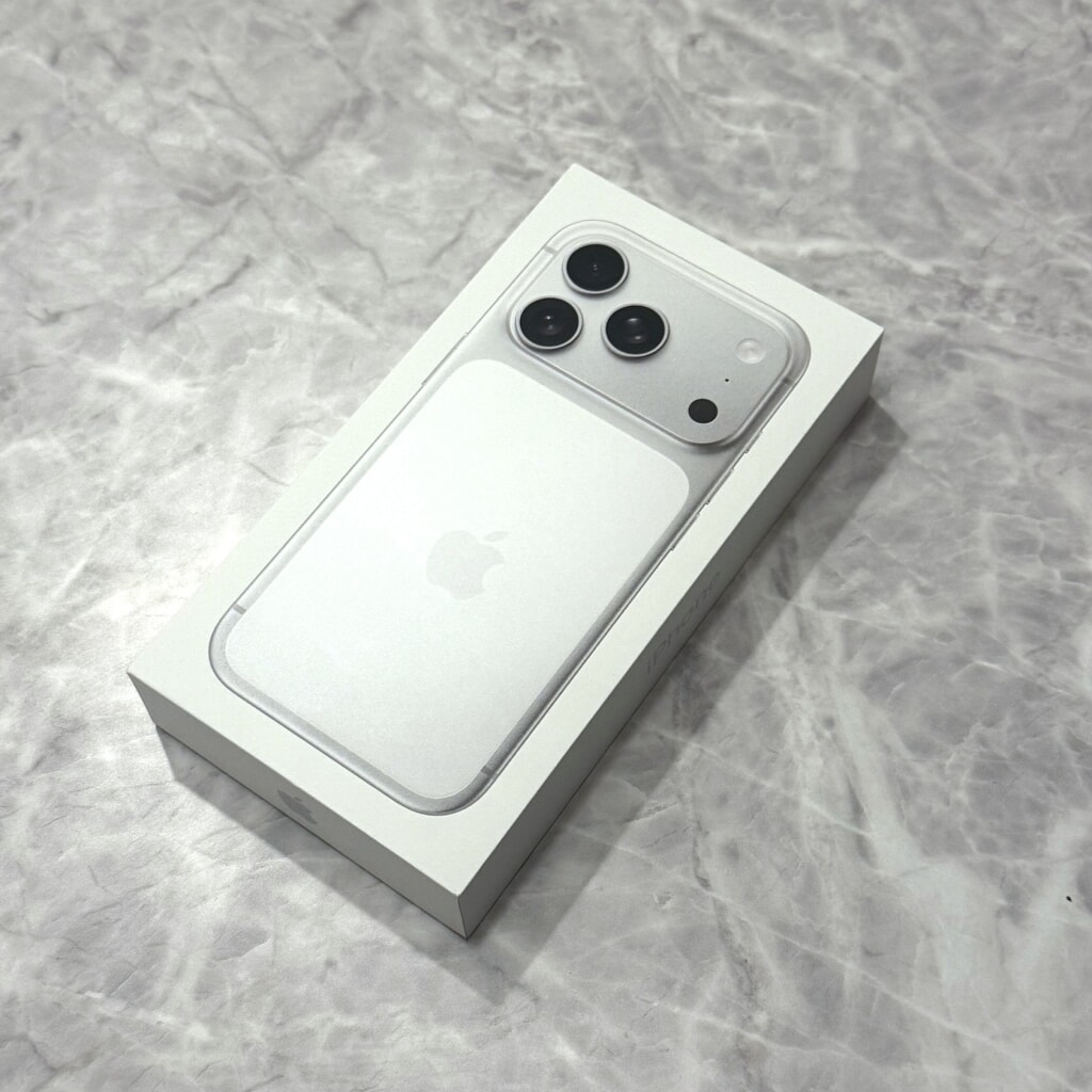 SIMロック解除(Softbank) iPhone17 Pro 256GB シルバー MG854J/A