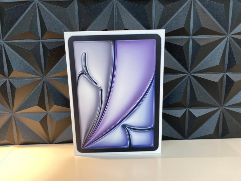 iPad Air 11インチ M4 128GB スペースグレイ MH304J/A