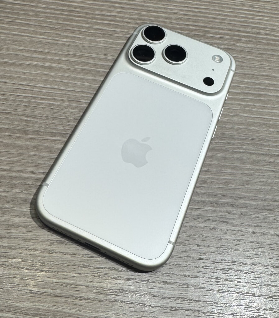 国内版SIMフリー iPhone17 Pro 256GB シルバー MG854J/A
