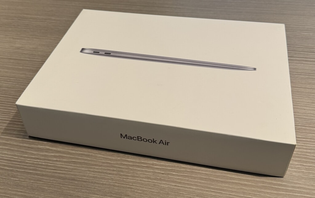 MacBook Air 13インチ 2020 Core i3 8GB 256GB MWTJ2J/A