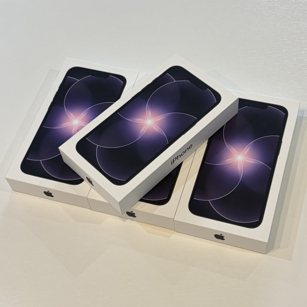 Apple iPhone17e 256GB ブラック MHRN4J/A