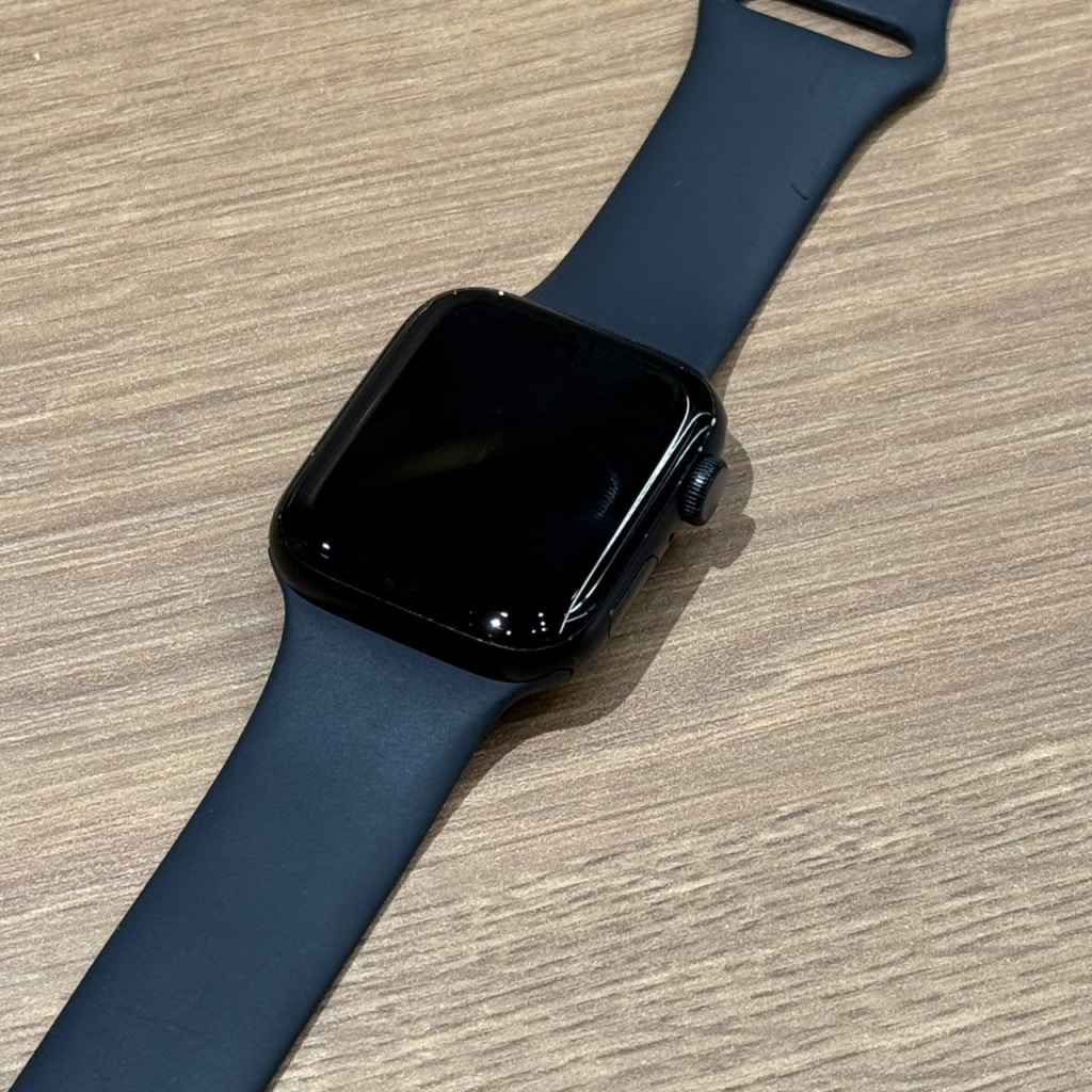 Apple Watch SE 第2世代 GPSモデル 44mm MNK03J/A