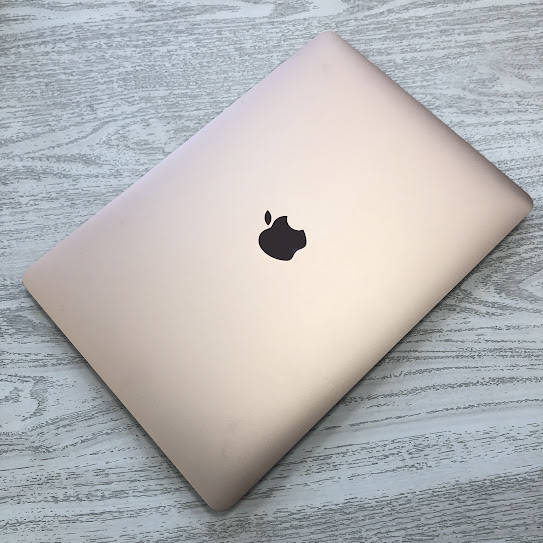 Apple MacBook Air 13インチ M1 2020 8GB 256GB A2337