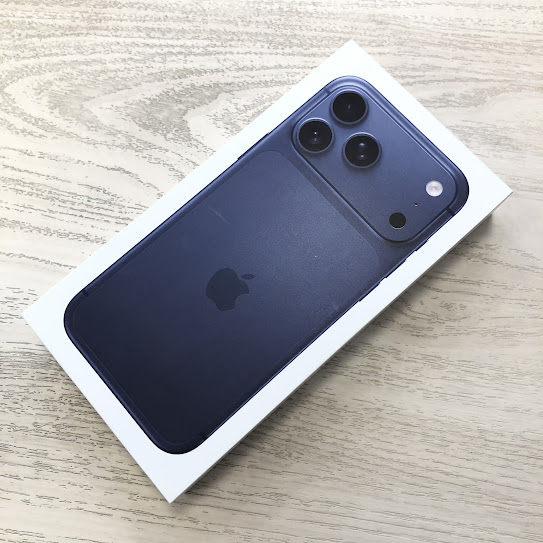 SIMロック解除(Softbank) iPhone17 Pro Max 2TB ディープブルー MFYL4J/A