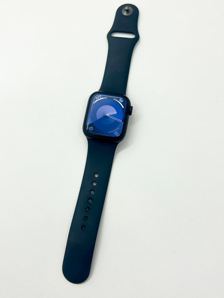 Apple Watch Series8  GPS+Cellularモデル 41mm MNHV3J/A