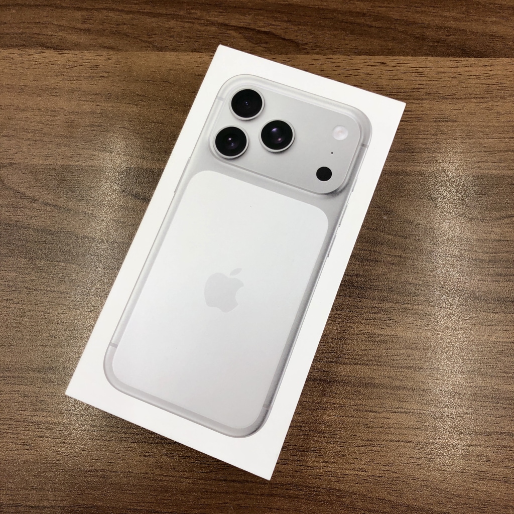 Softbank/SIMロック解除 iPhone17 Pro 256GB シルバー MG854J/A