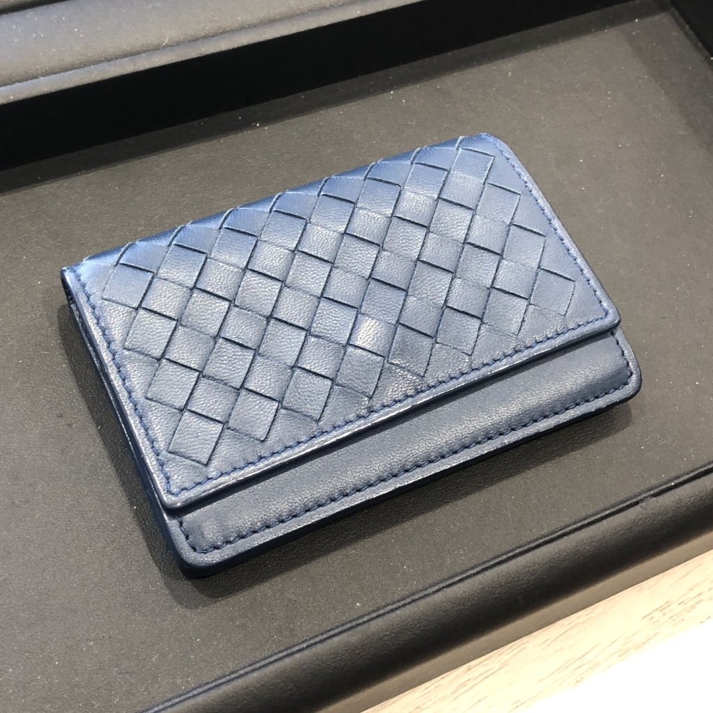 ボッテガヴェネタ イントレチャート カードケース