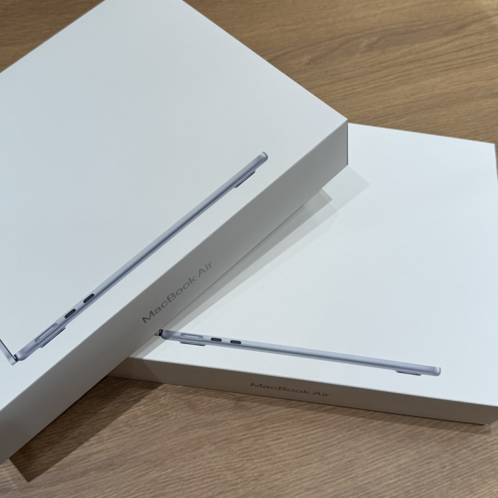 MacBook Air M5 24GB 1TB 13インチ M5 MDHK4J/A