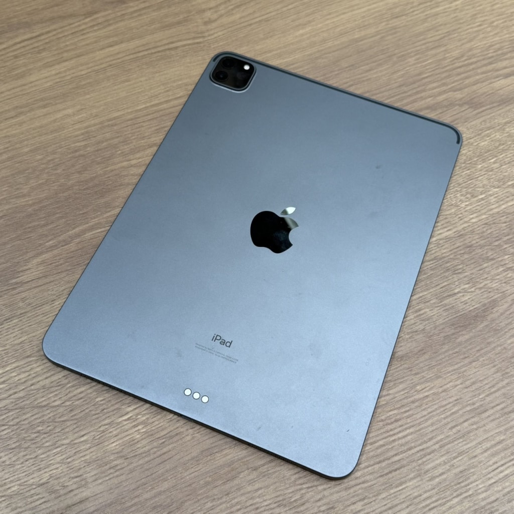 iPad Pro 11インチ 第2世代 Wi-Fi 256GB スペースグレイ MXDC2J/A